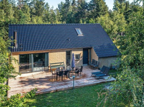 Elegant Holiday Home in V ggerl se with Sauna in Bogø By